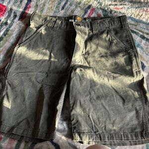 Carhartt Men's Cargo Shorts in Olive